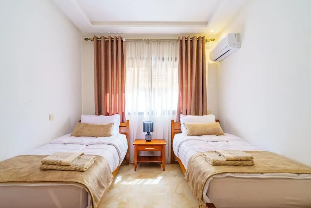 Luxury Appartement Cosy 2Br City Center Secure Parking Wifi Marrakesh 0*,  Morocco